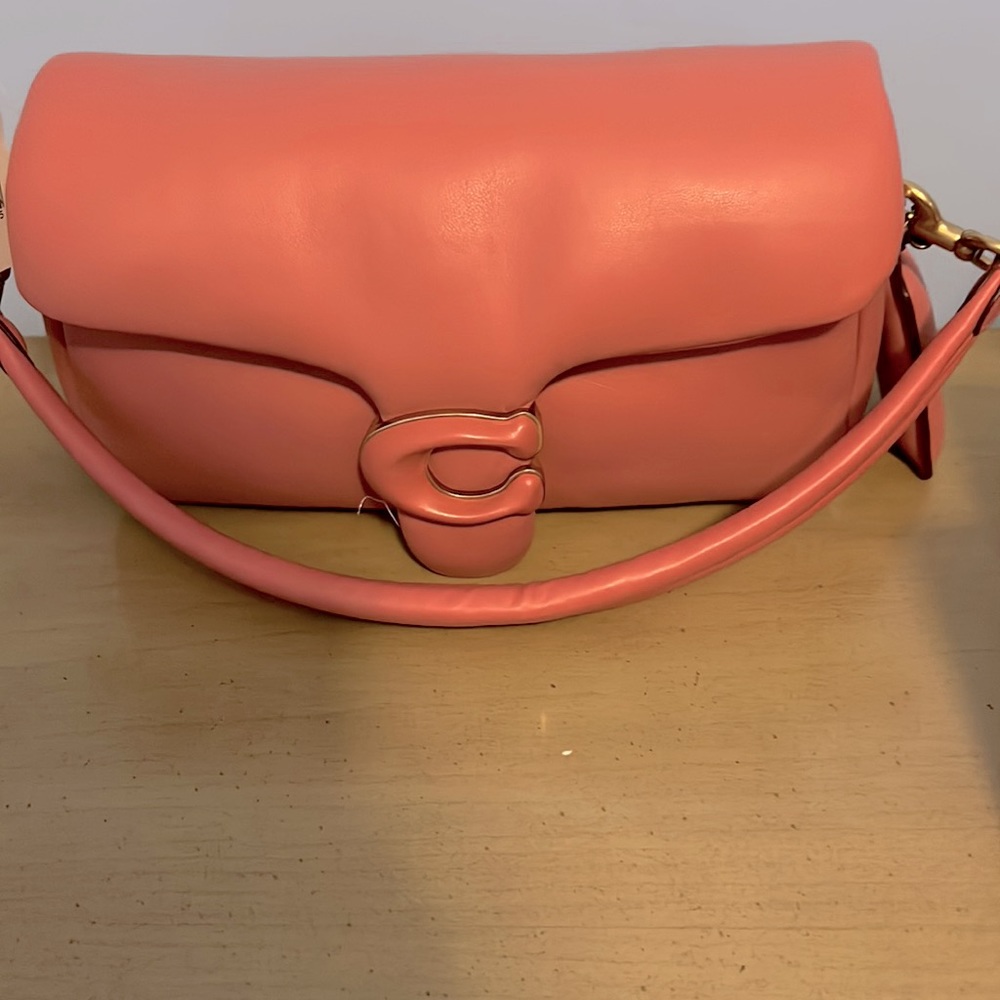 nice coach with new tag colors pink coming with too and i’ll